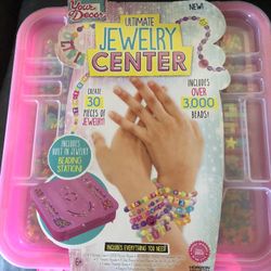 Jewelry Center 1000 Pieces 