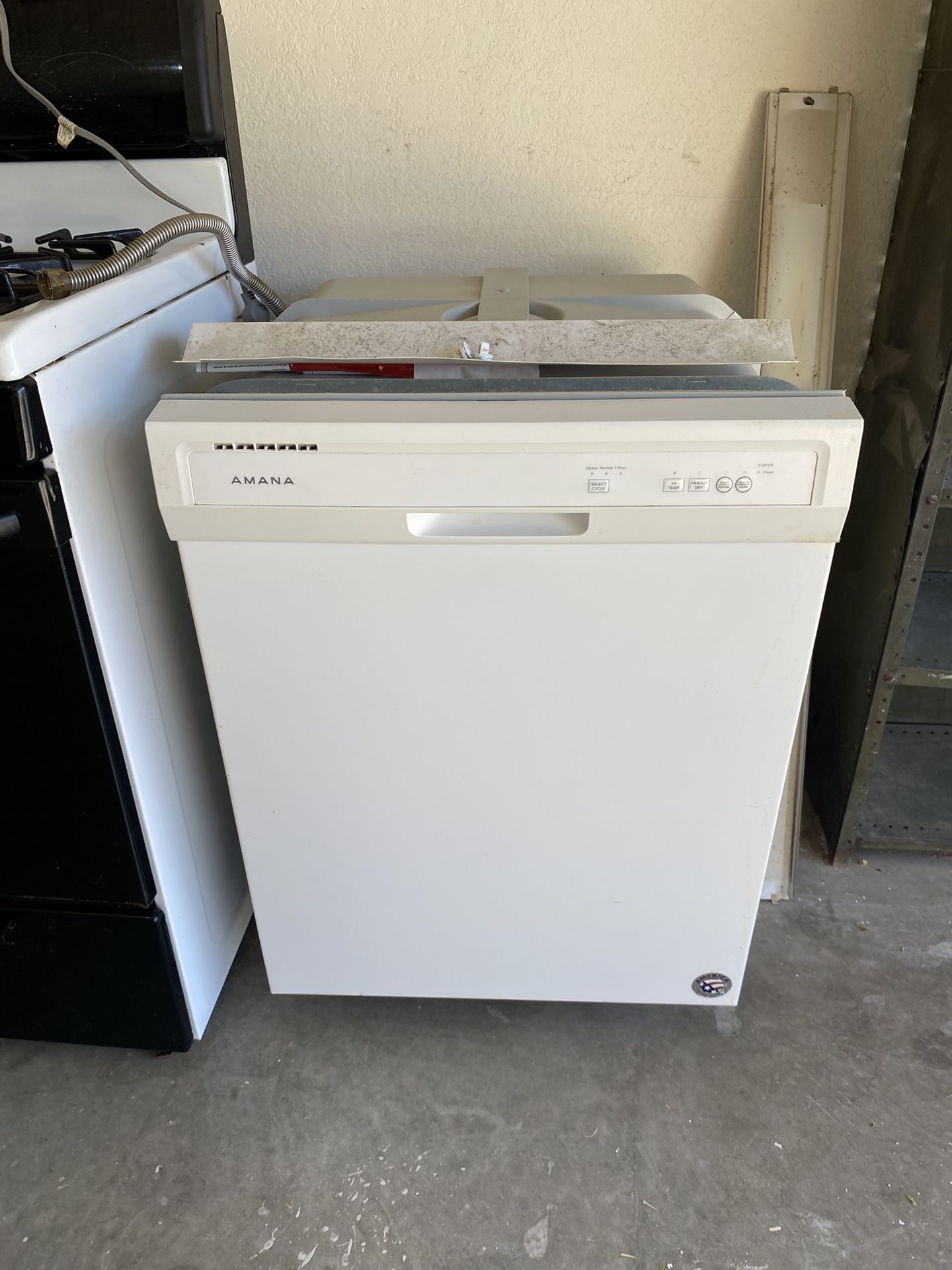 Frigidaire 24 in. Dishwasher