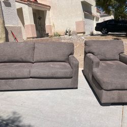 New Set Couches By Ashley 