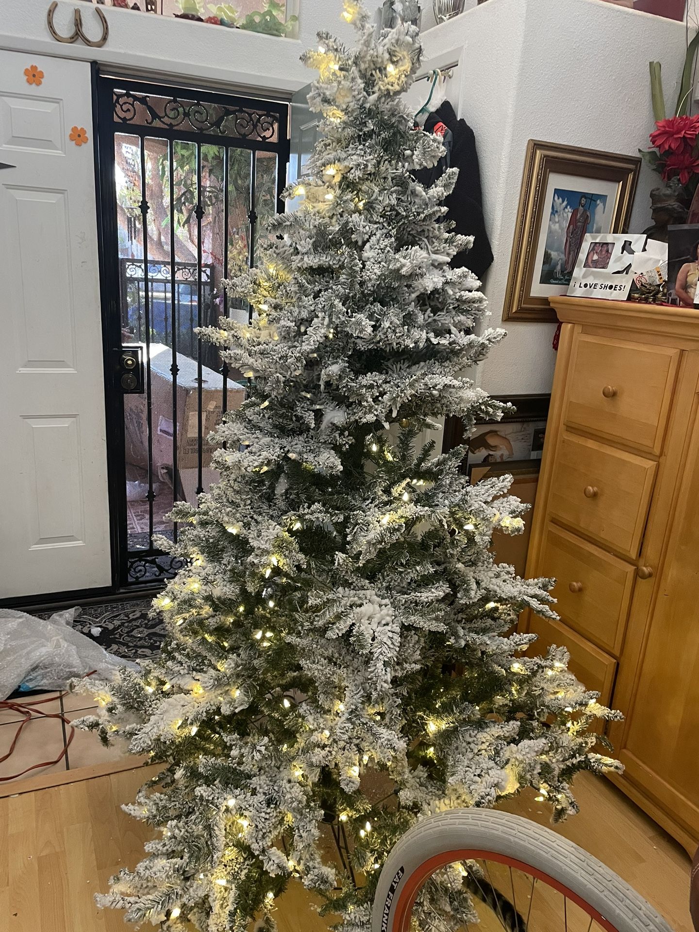 Christmas Tree 6  1/2  Feet High For Sale 120 : Dollars  Great Condition Another Store More Than 300:00 Dollars New R