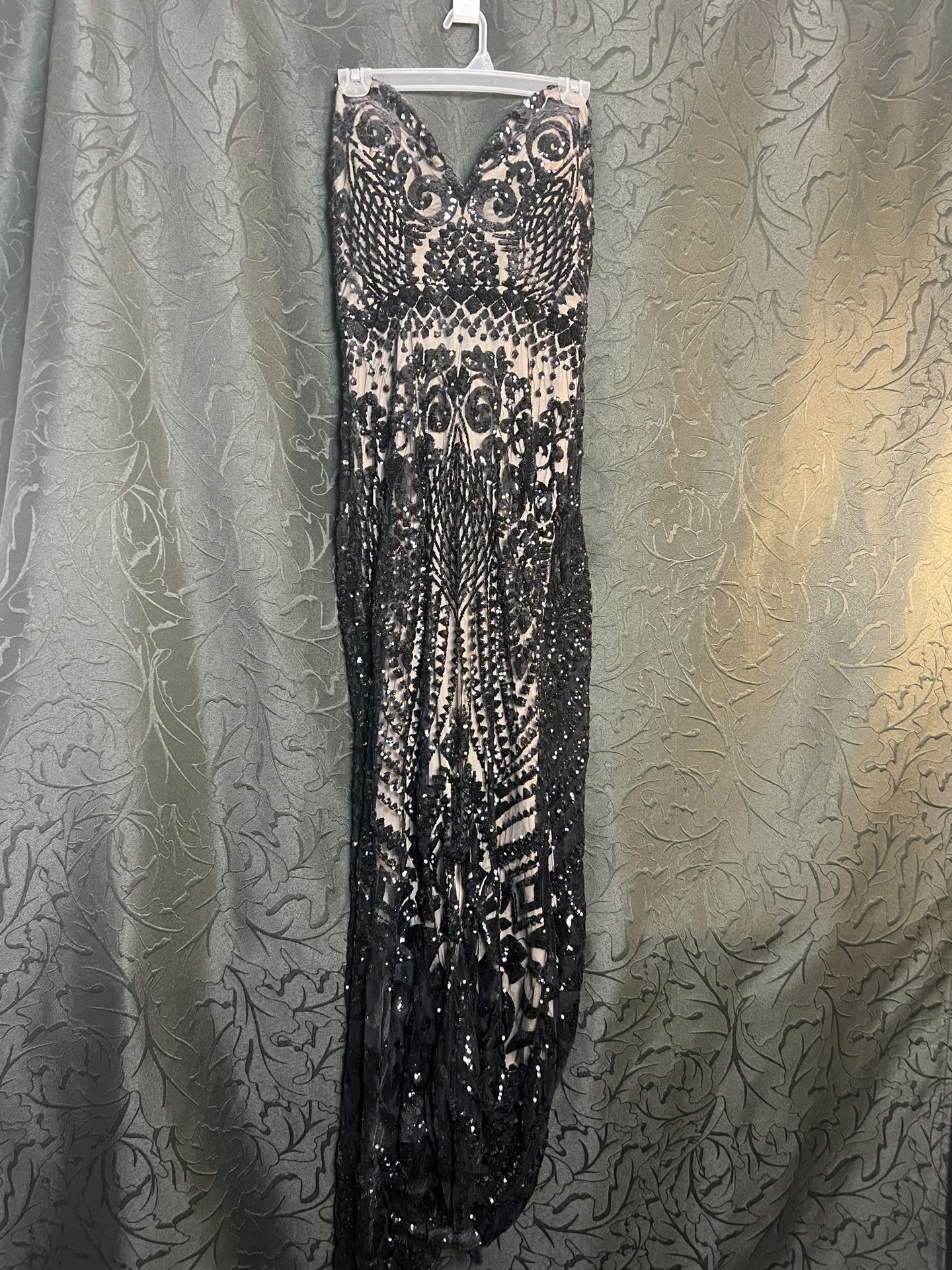 Elegant Black and Nude Sequin Evening Gown – Size 12 – $200