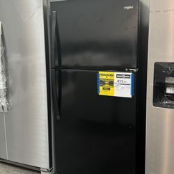 Whirlpool Top Freezer Refrigerator In Black, 1 Year Manufacturer Warranty Included 