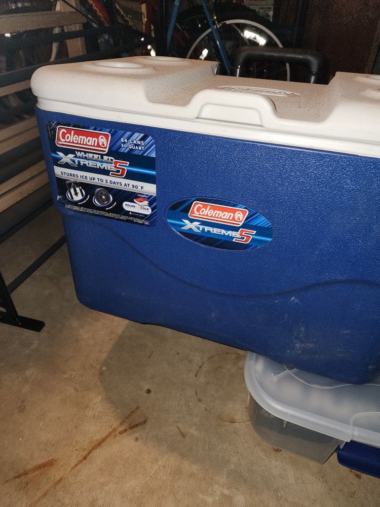 50 QT Camping Cooler