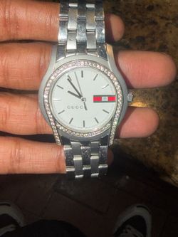Stainless Steel 5500 xL Gucci watch