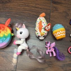 Random toys and fidgets