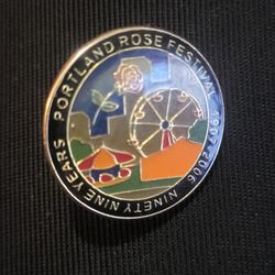 2006 Vintage Rose Festival Lapel Pin Brooch!