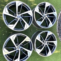 Audi RS5 2018 Wheels. Rare. 20” All Around Flawless. Wrapped & Protected In Boxes