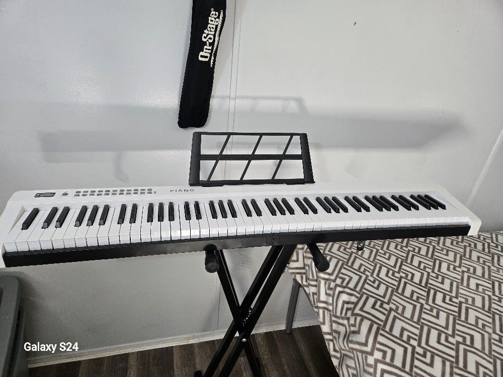 ELECTRIC PIANO 88 KEYS