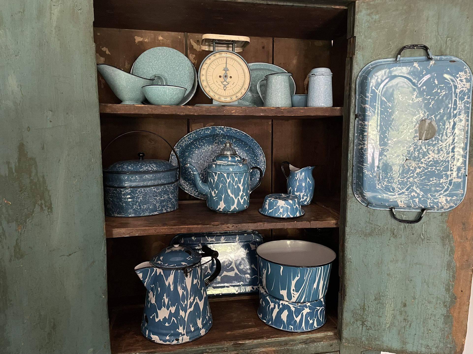 Early Antique Graniteware