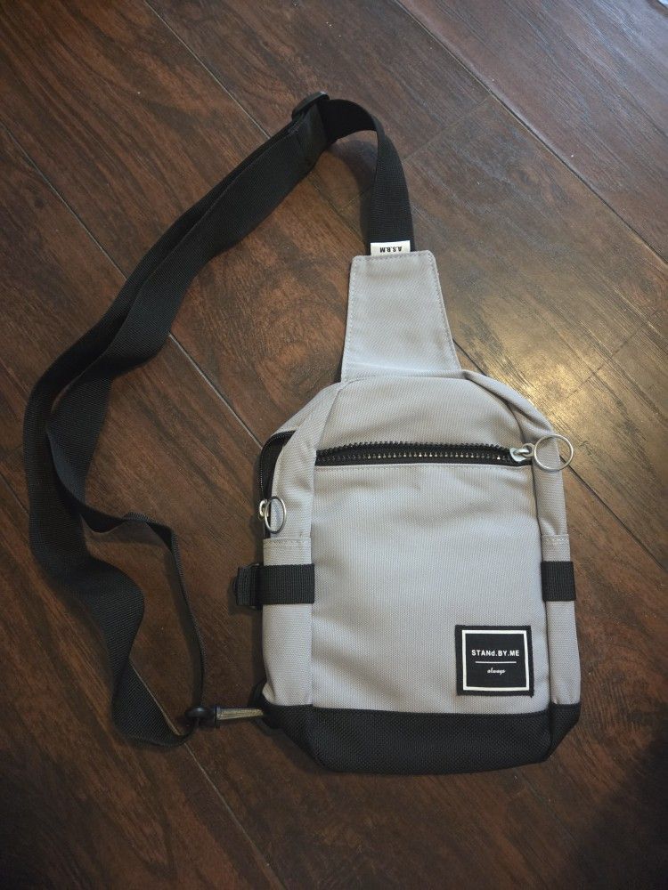 small sling bag