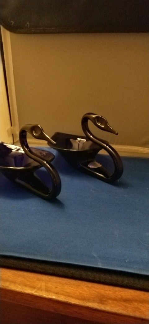 2 Sooner Cobalt blue art glass Swan Trinkets