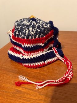 NWOT Hand Knit Tea Cozy Kettle Teapot Cover Thick Blue-red-white Ties