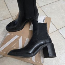 Zara Boots