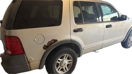 2003 Ford Explorer