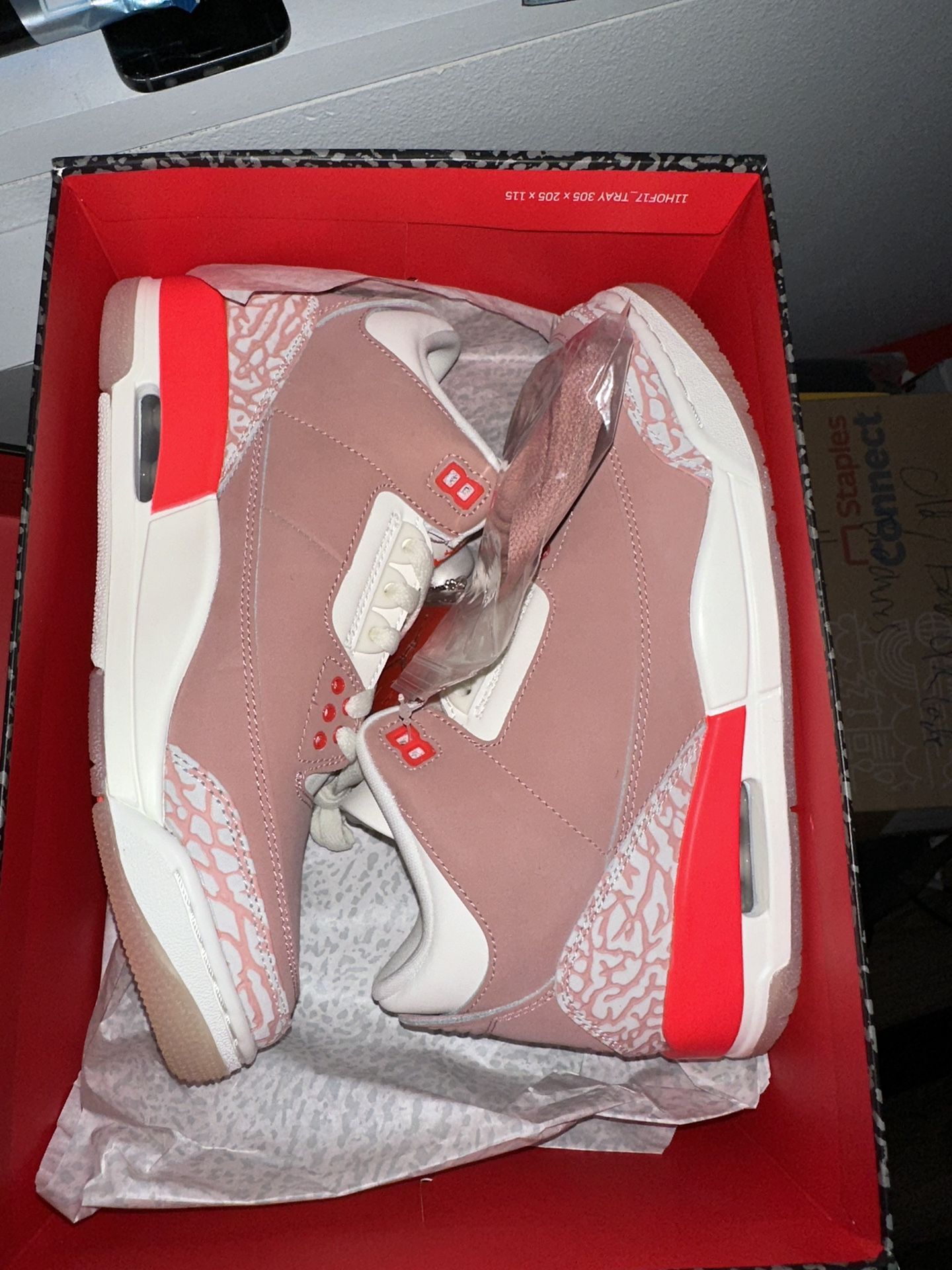 Jordan 4 Rust Pink