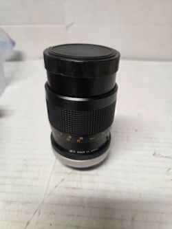 vintage DeJUR 135mm f/2.8 telephoto lens  Canon FD mount,