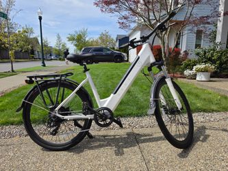 Gen 3 Stride Electric Bike in mint condition