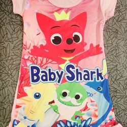 Baby Shark Nightgown Girls Sz 5/6