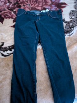 Woman's XL Maternity Jeans