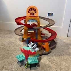Disney Cars Radiator Springs Playset