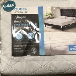 Queen Bed Breathable Mattress Pad Cover