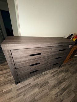 Free dresser. Pickup only