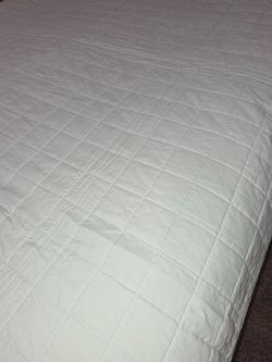 TWIN COVERLET