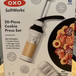 OXO Softworks 20-Piece Cookie Press Set (New)
