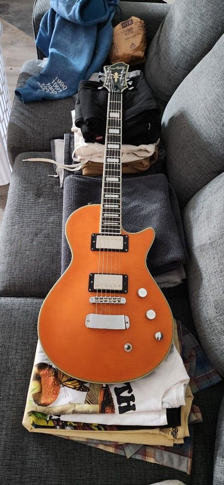 Hagstrom Ultra Max