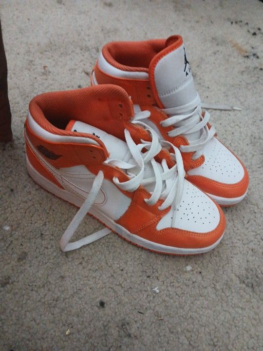 Jordan 1's