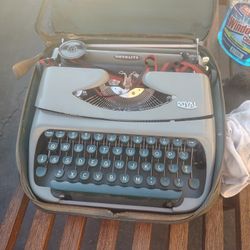 I Believe It's A 1957  Royal Royal Light