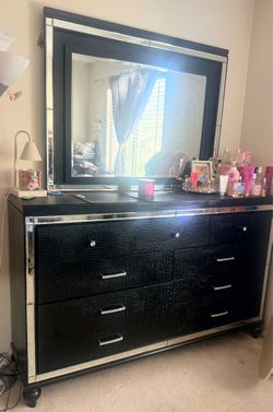 Black dresser