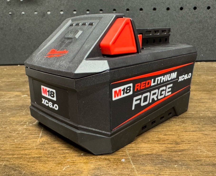 Milwaukee M18 REDLITHIUM FORGE 6.0 Ah Battery