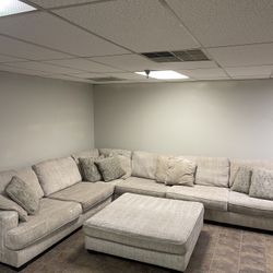 Ashley Rawcliffe Sectional Couch Sofa With Giant Ottoman *Delivery!!*