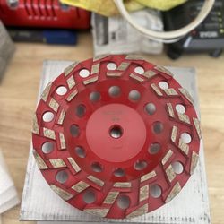 7" S Segment Cup Wheel - 60/80 Grit