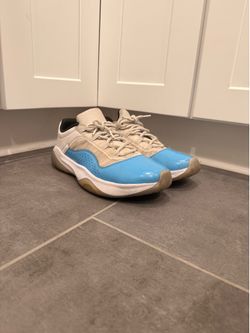 Jordan 11 CMFT Low Light Blue Size 9 - Used - $45