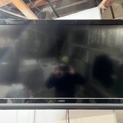 42 Inch Vizio Tv  And firestick