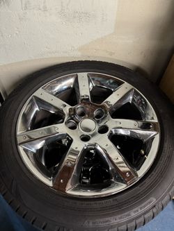 2004 Nissan 350 Z OEM Chrome Wheels
