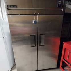 Commercial Refrigerator TRUE BRAND 