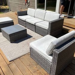 Pottery Barn Patio Set