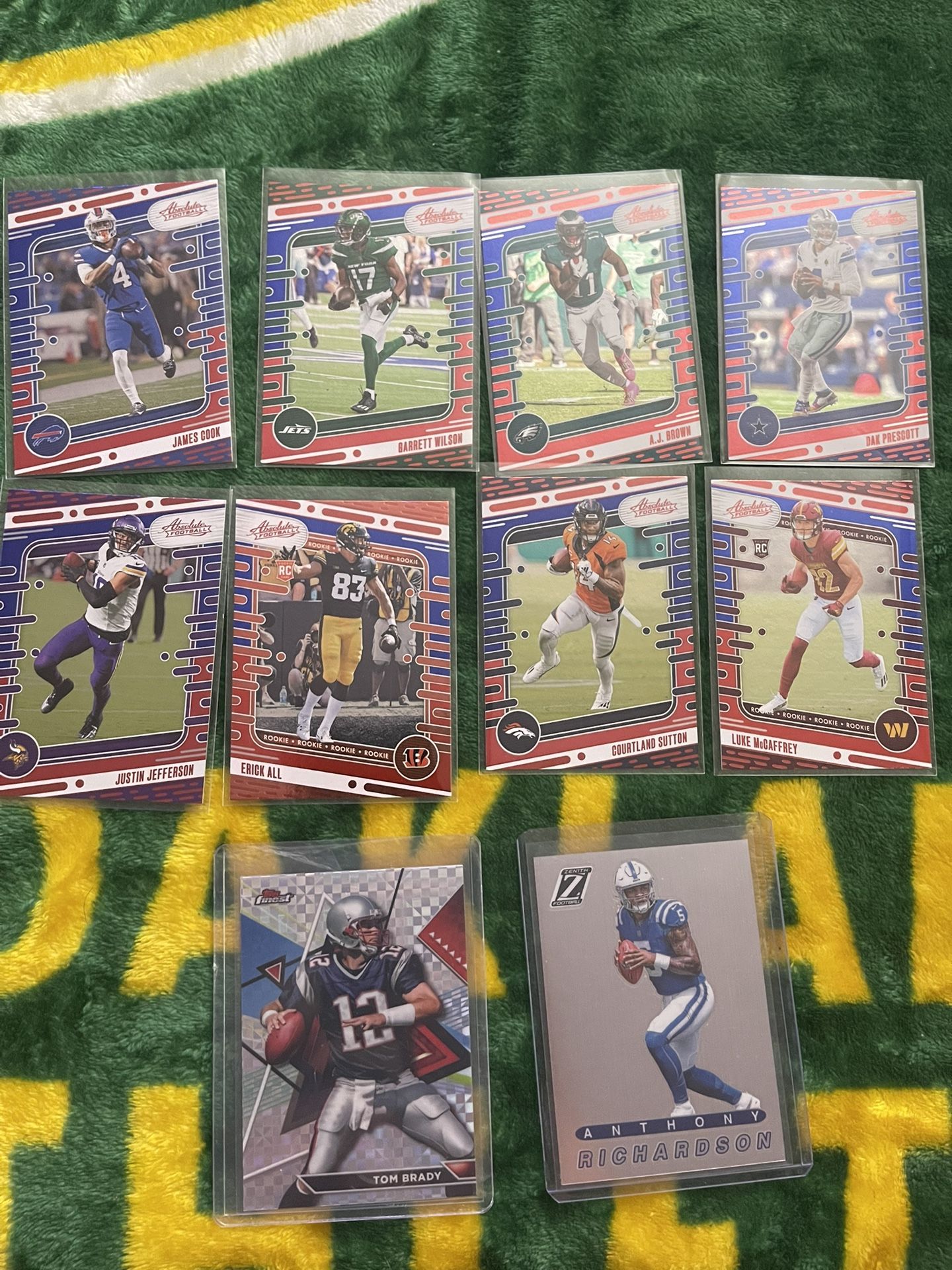 2024 NFL Red White Blue 10 Card Lot-Tom Brady Refractor + AR
