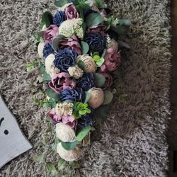 Cascade Bouquet 