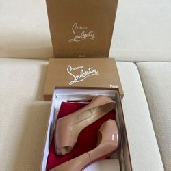 Christian Louboutin New Very Prive Heels Size 35.5