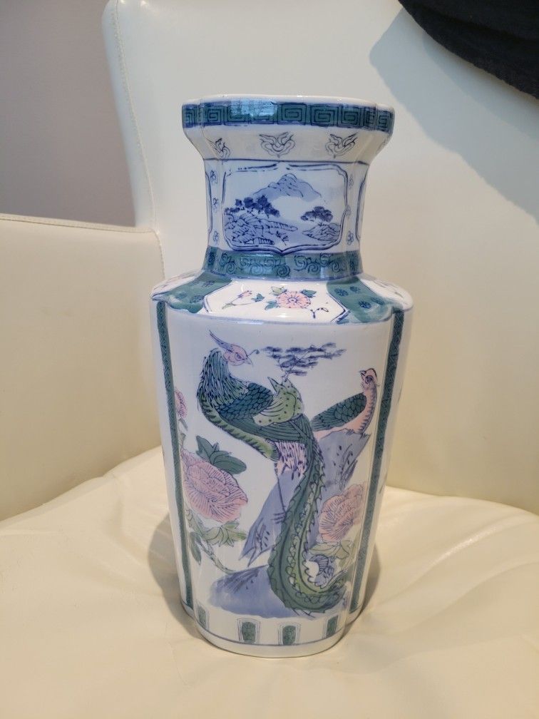 Vintage Chinese Porcelain Vase / Birds and Flowers Vase / Vintage .