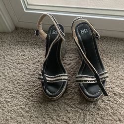 BP Black White Wedges Size 7