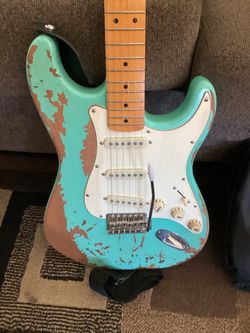 Electric Guitar Stratocaster