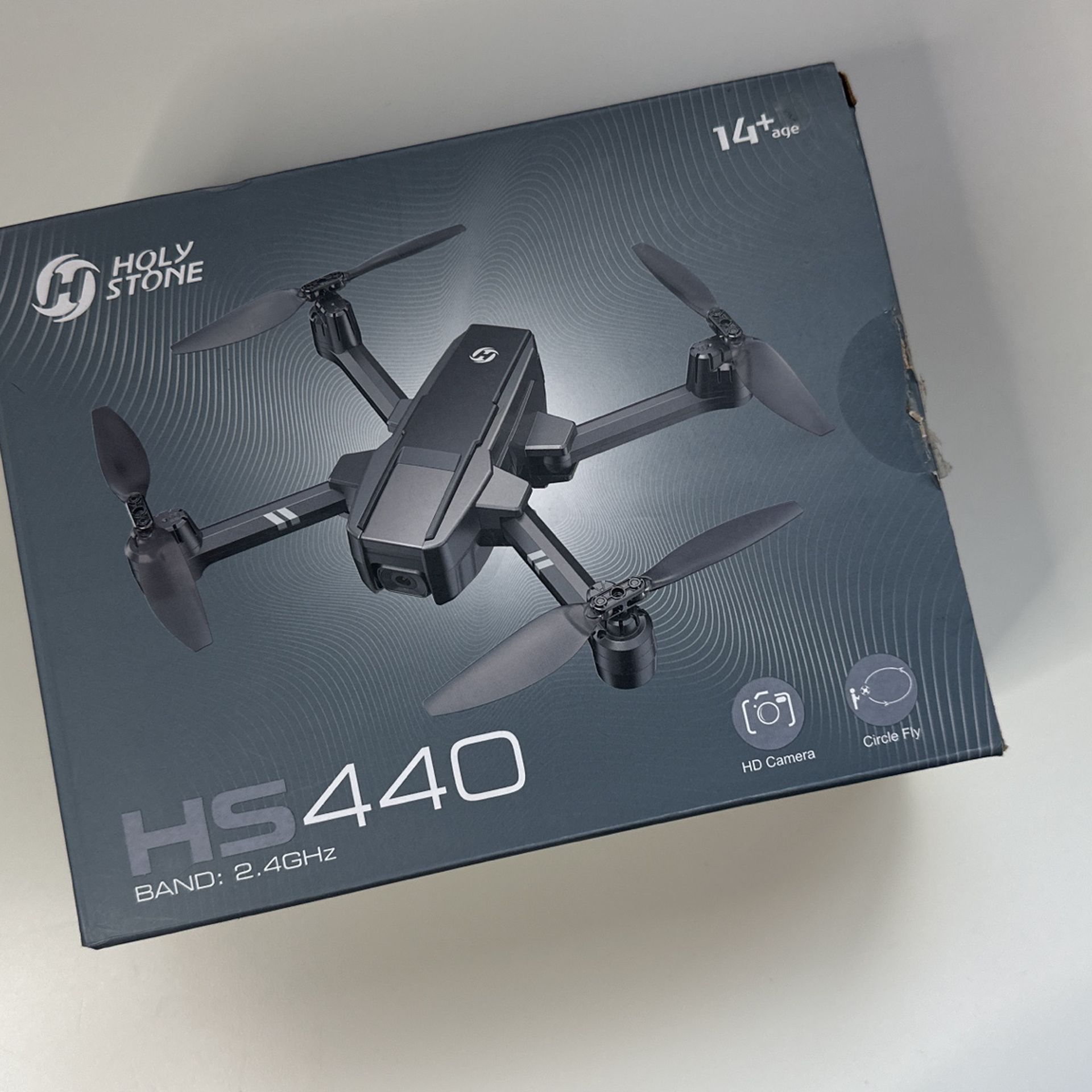 HS 440 Holy Stone drone 