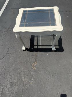 Mesa con vidrio