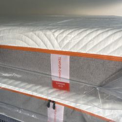 Tempurpedic King Mattress