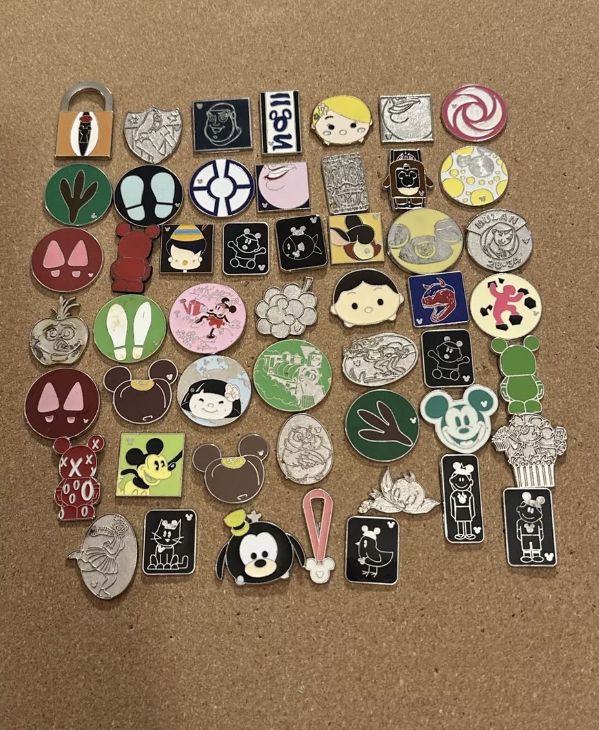 Lot Of 50 Disney Trading Pins Hidden Mickey Various Years 2000-2017 NO BACKS